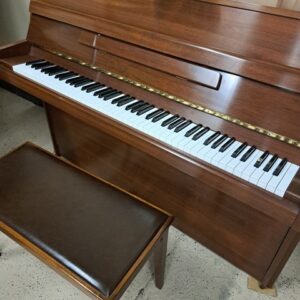 Yamaha M108 42.5" upright piano
